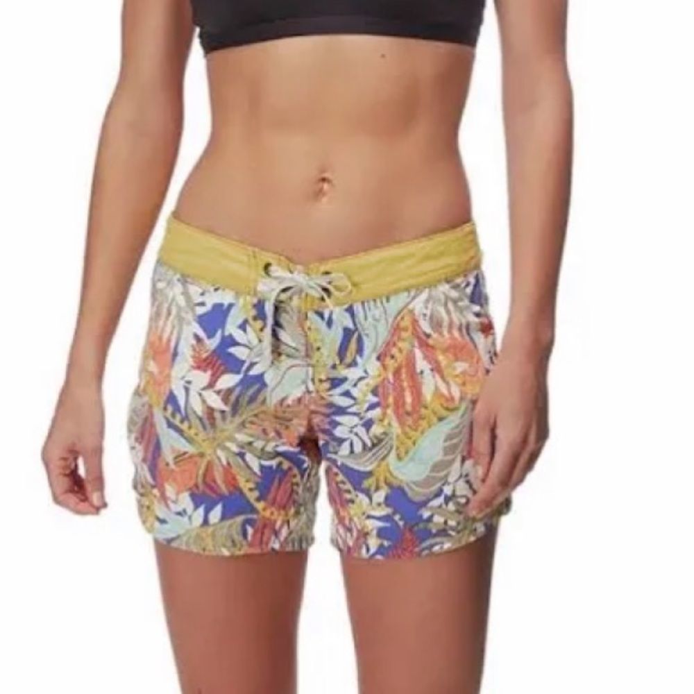 PATAGONIA Jurassic Ferns Board Shorts Size 12
